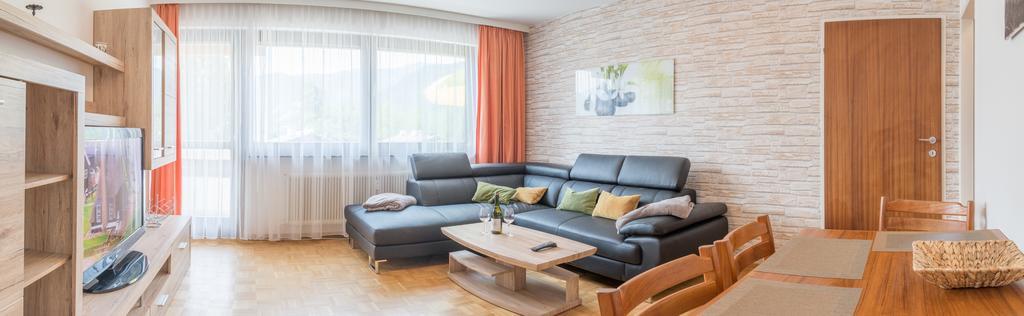 Apartment Seeblick Zell am See Oda fotoğraf